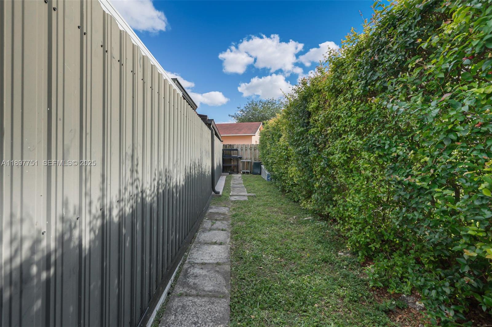4216 SW 138th Court