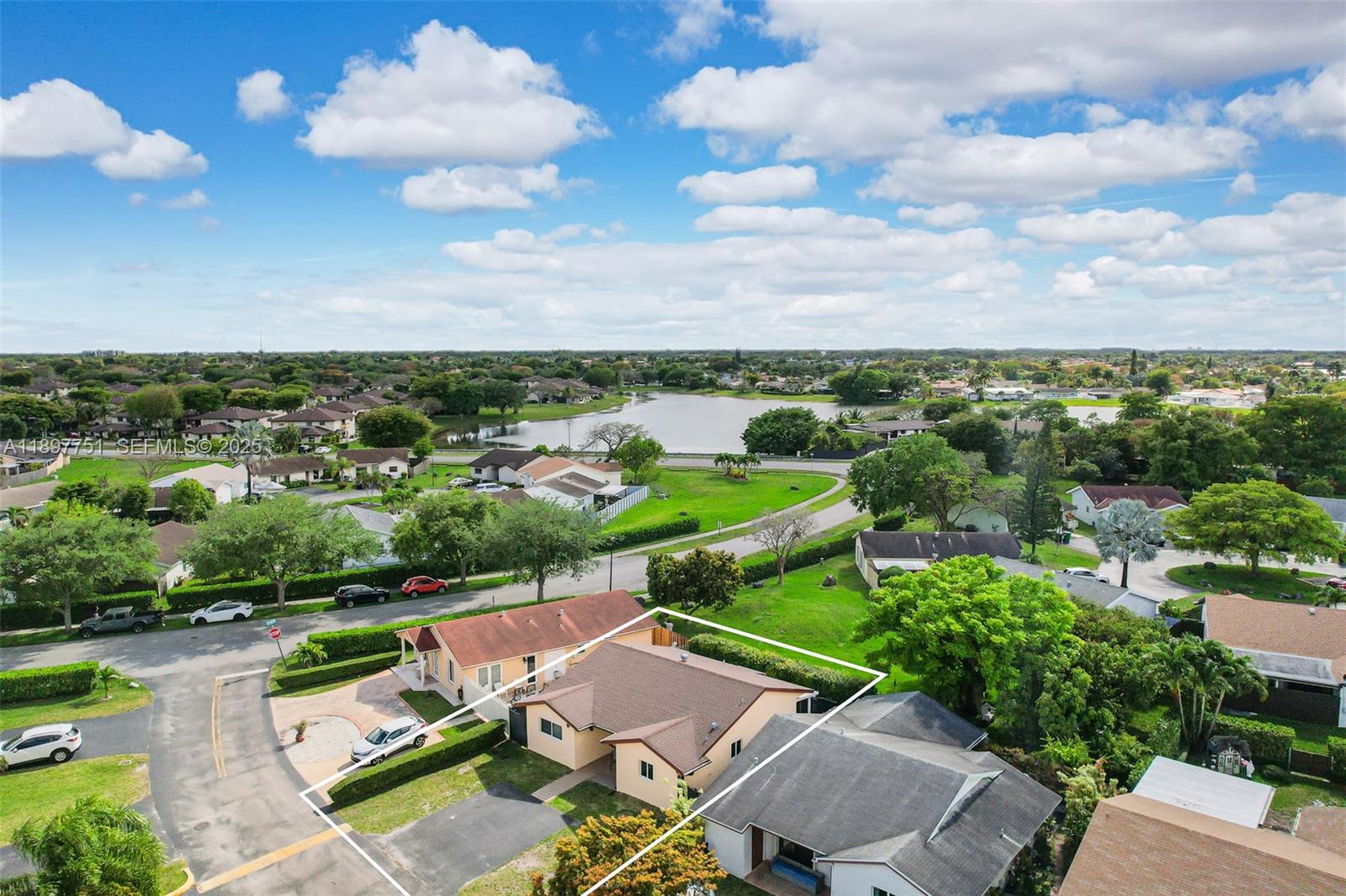 4216 SW 138th Court