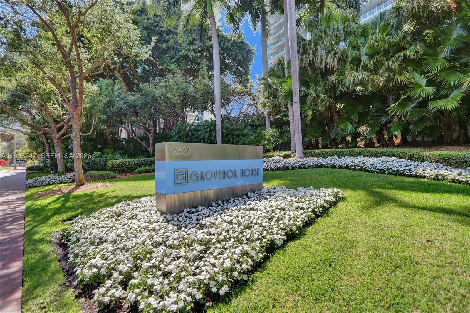 2627 S Bayshore Drive