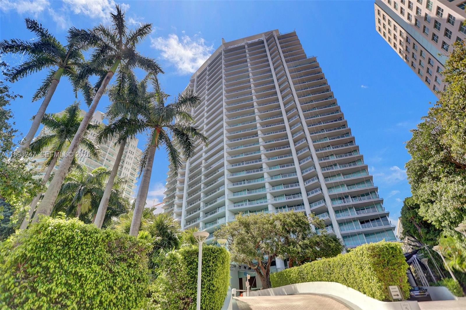 2627 S Bayshore Drive