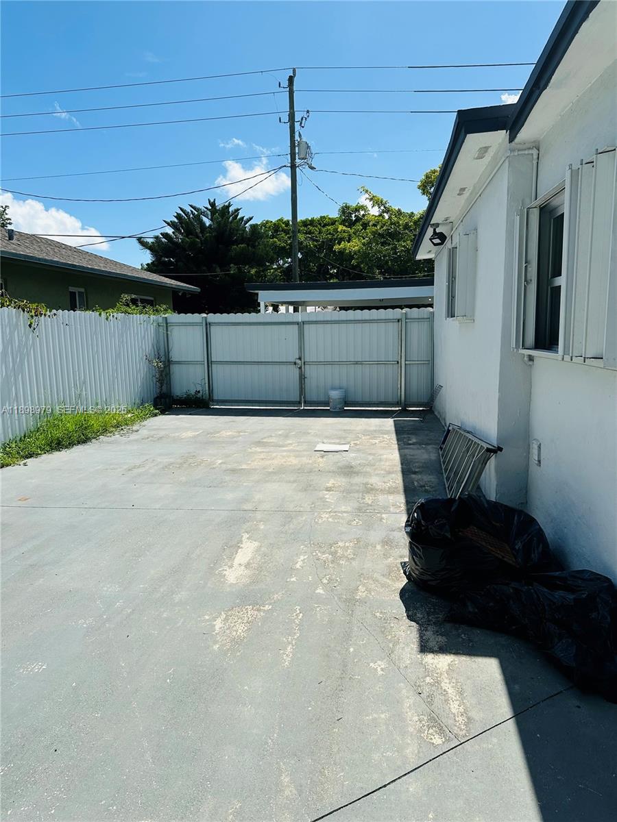 17926 SW 104th Avenue gallery image #37