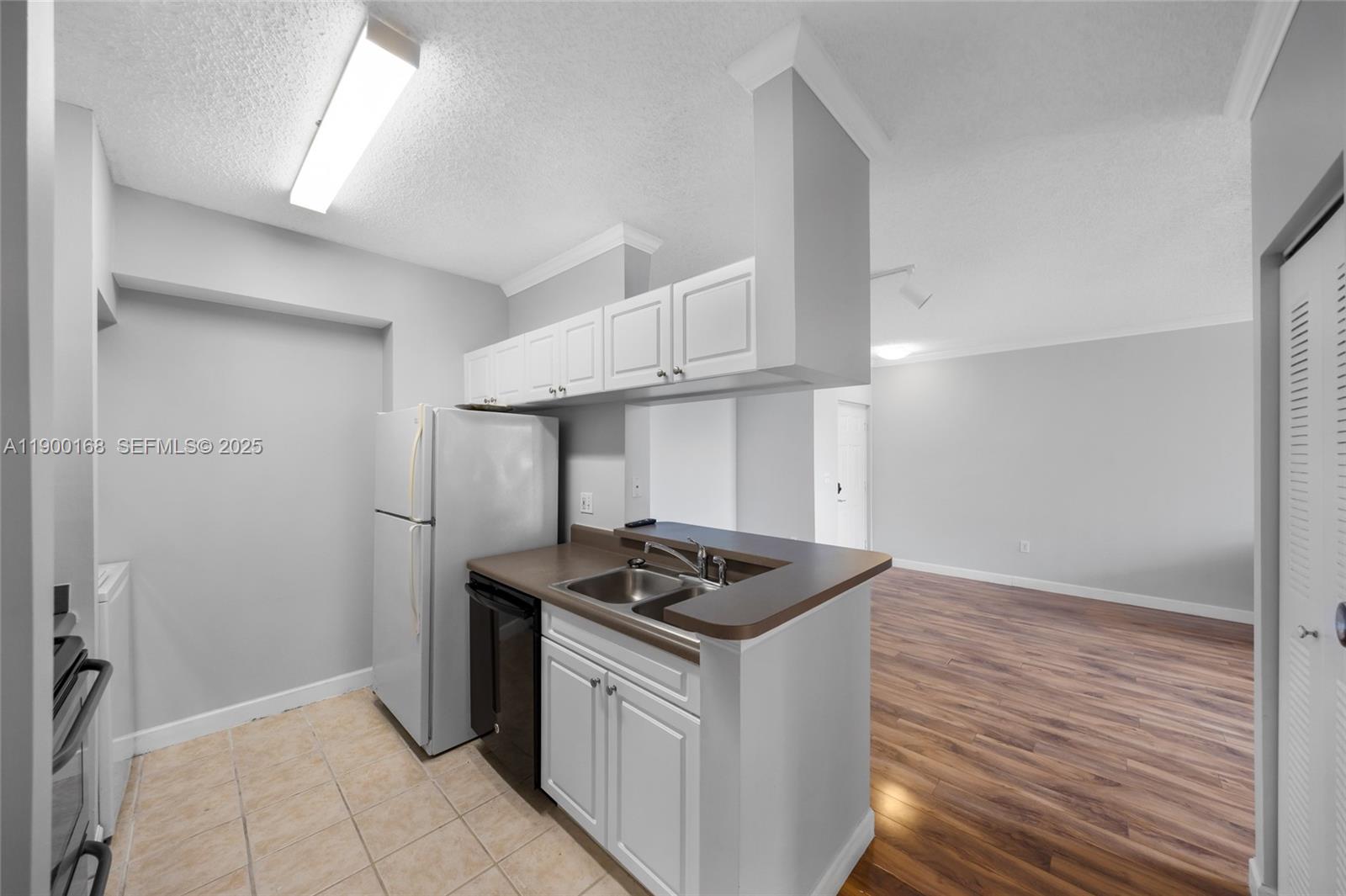 17125 N Bay Road
