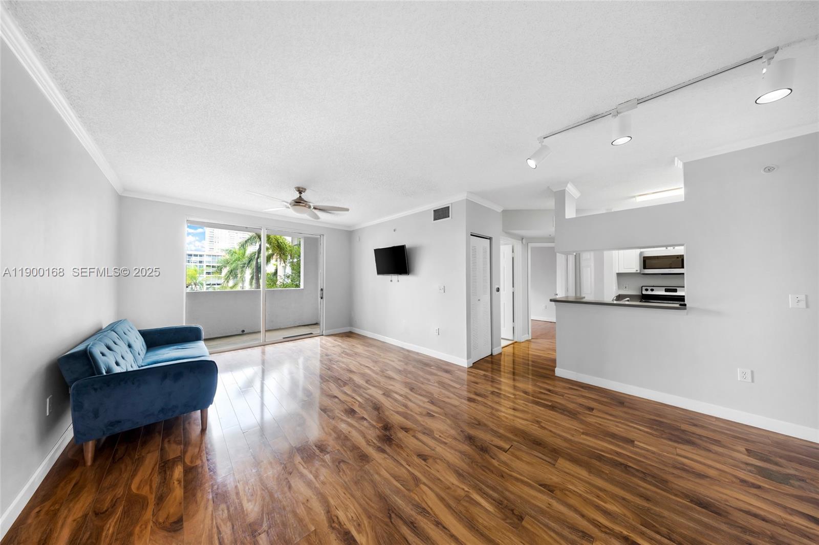 17125 N Bay Road