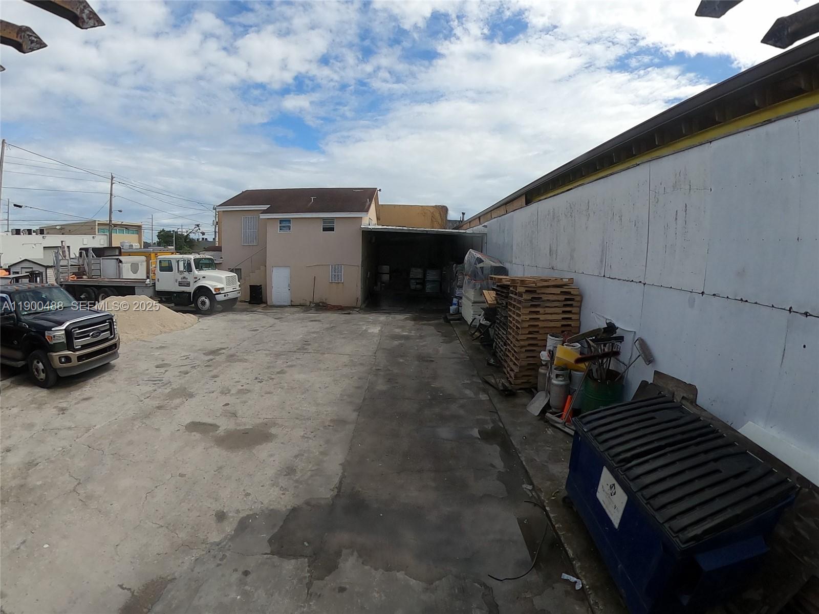 2484 NW 21st Terrace