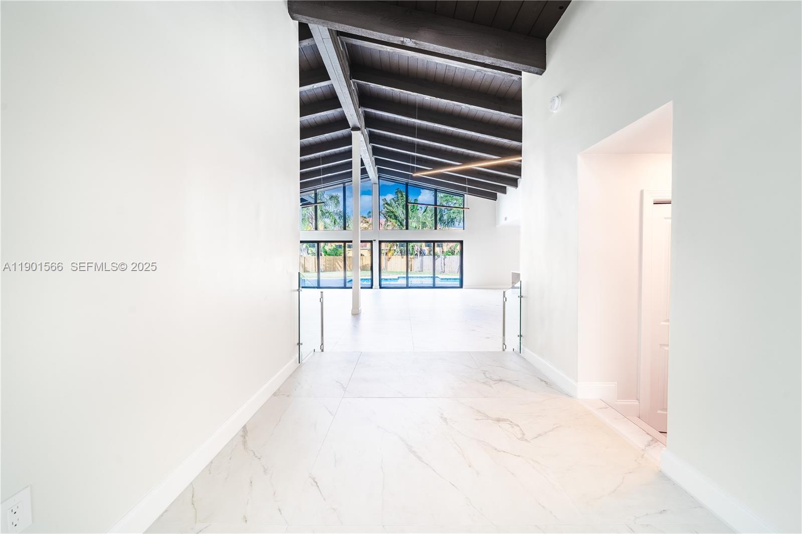 842 W Coco Plum Circle