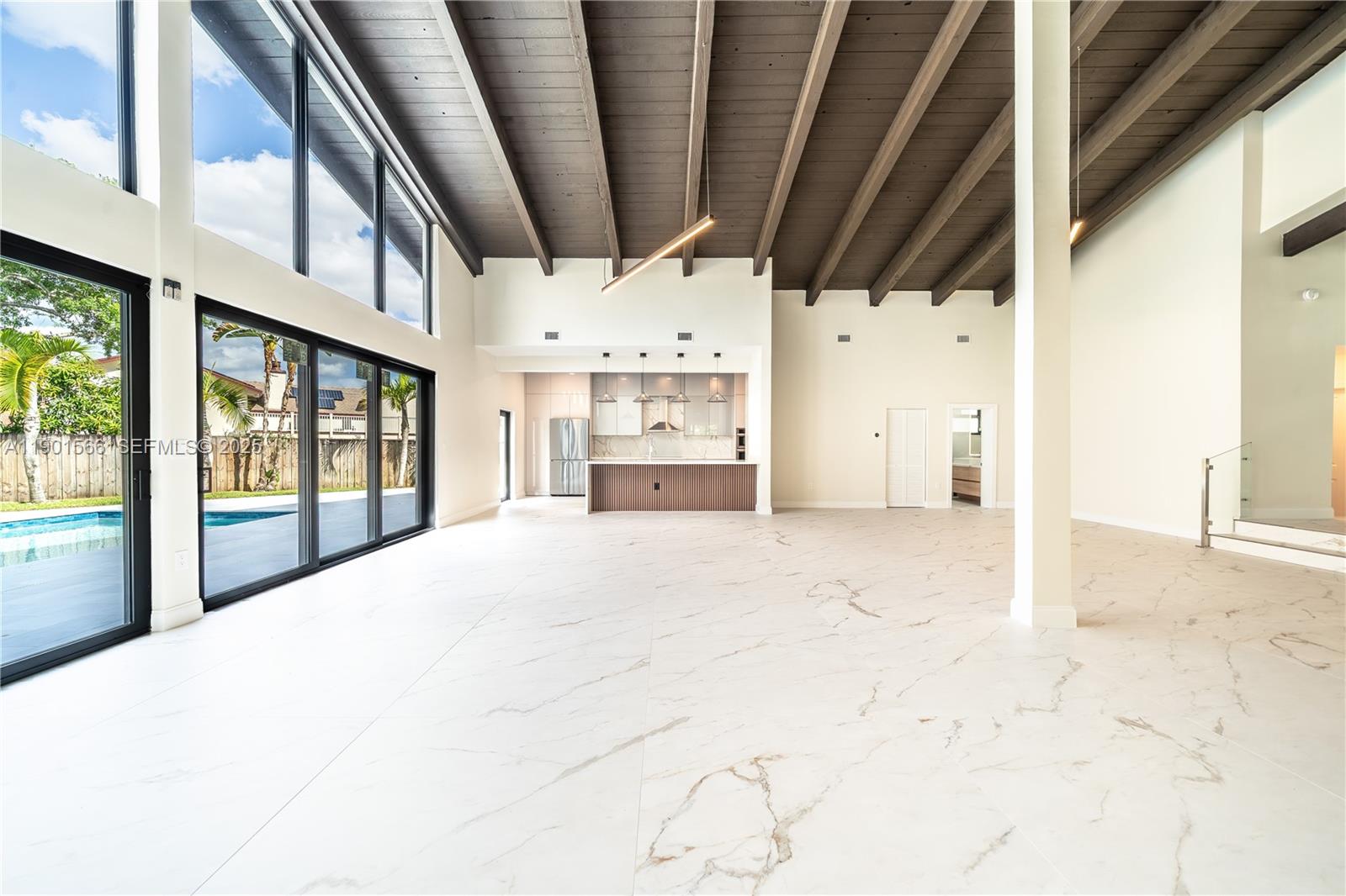 842 W Coco Plum Circle