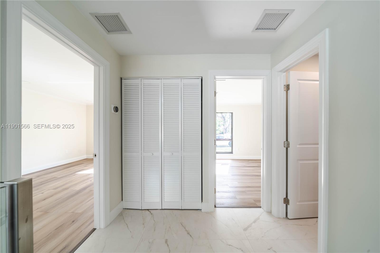 842 W Coco Plum Circle