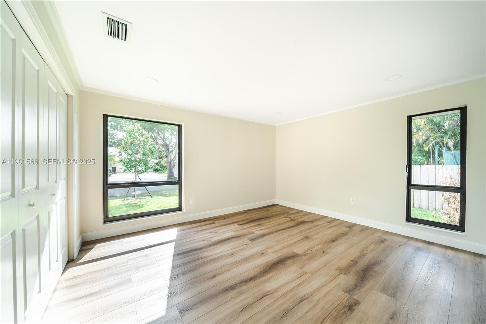 842 W Coco Plum Circle