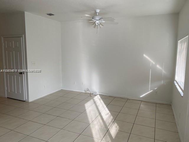 8706 NW 38th Drive