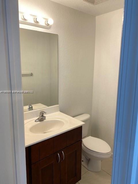 8706 NW 38th Drive