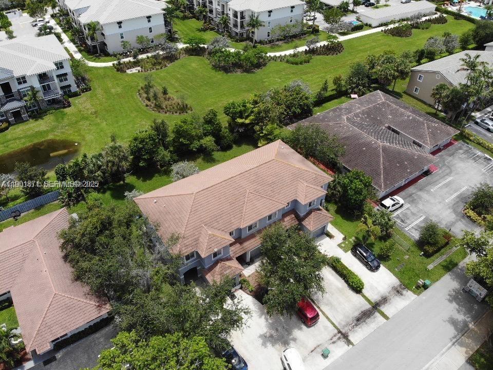 8706 NW 38th Drive