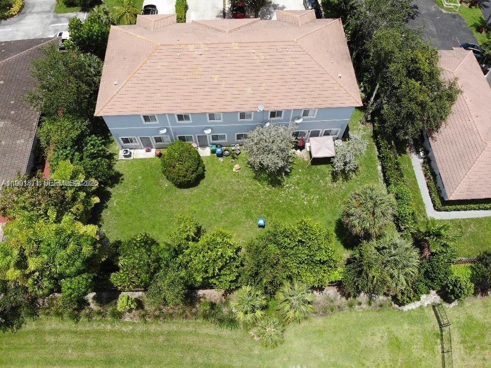 8706 NW 38th Drive