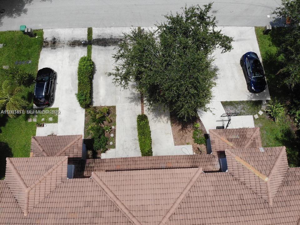 8706 NW 38th Drive