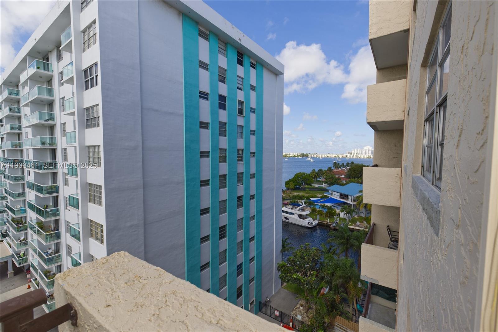 2903 N Miami Beach Boulevard