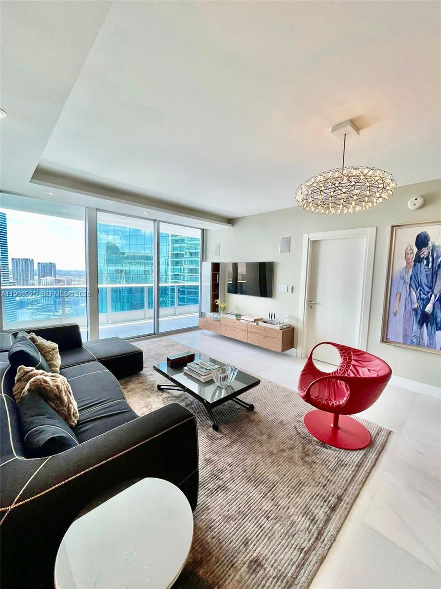 200 Biscayne Boulevard Way