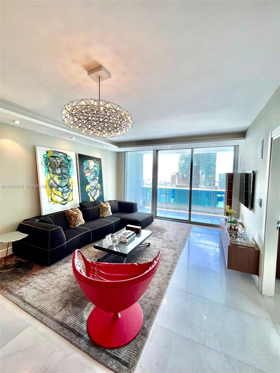 200 Biscayne Boulevard Way