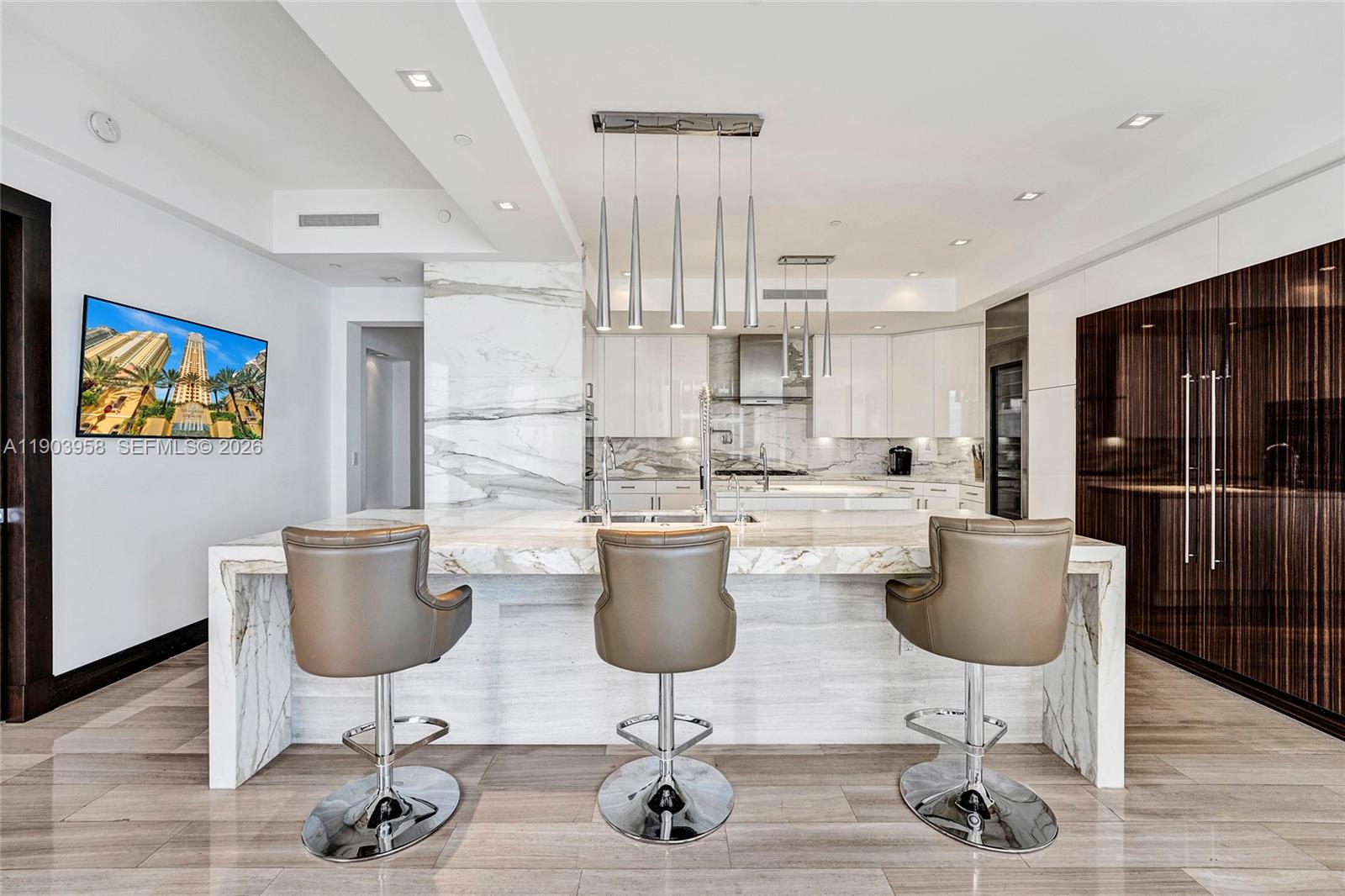 17749 Collins