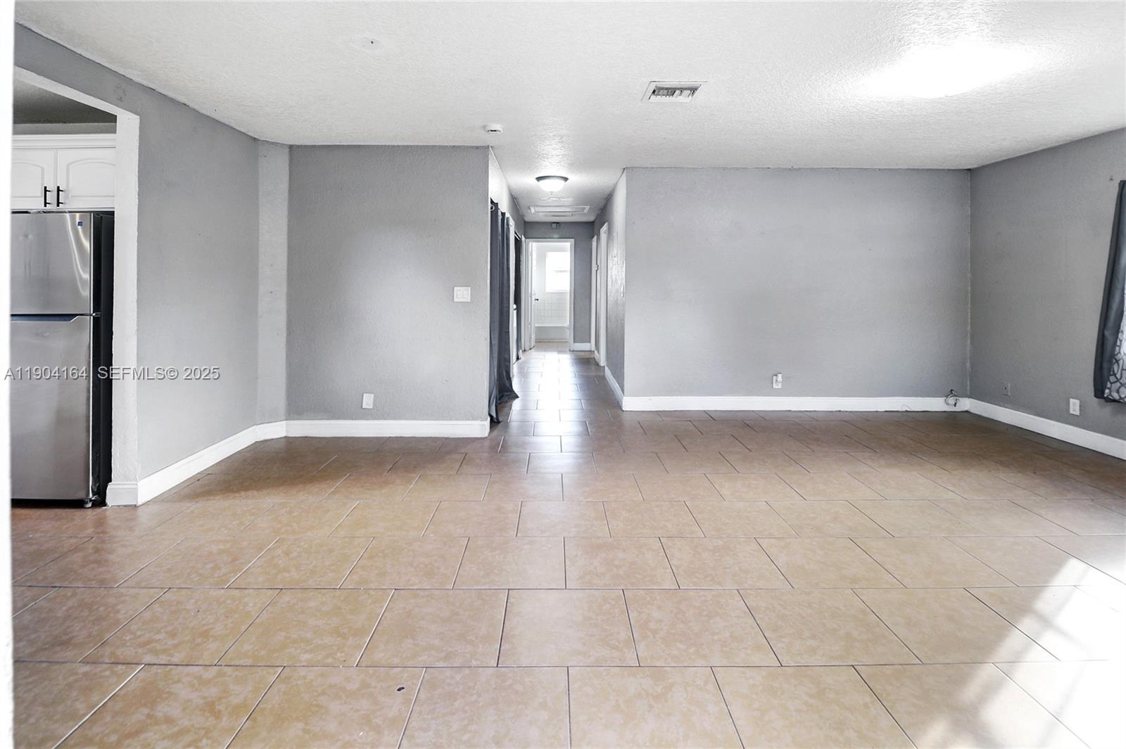 1722 NW 8th Court gallery image #8