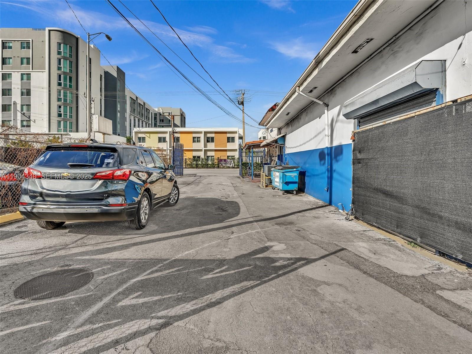 2112 NW 36th Street