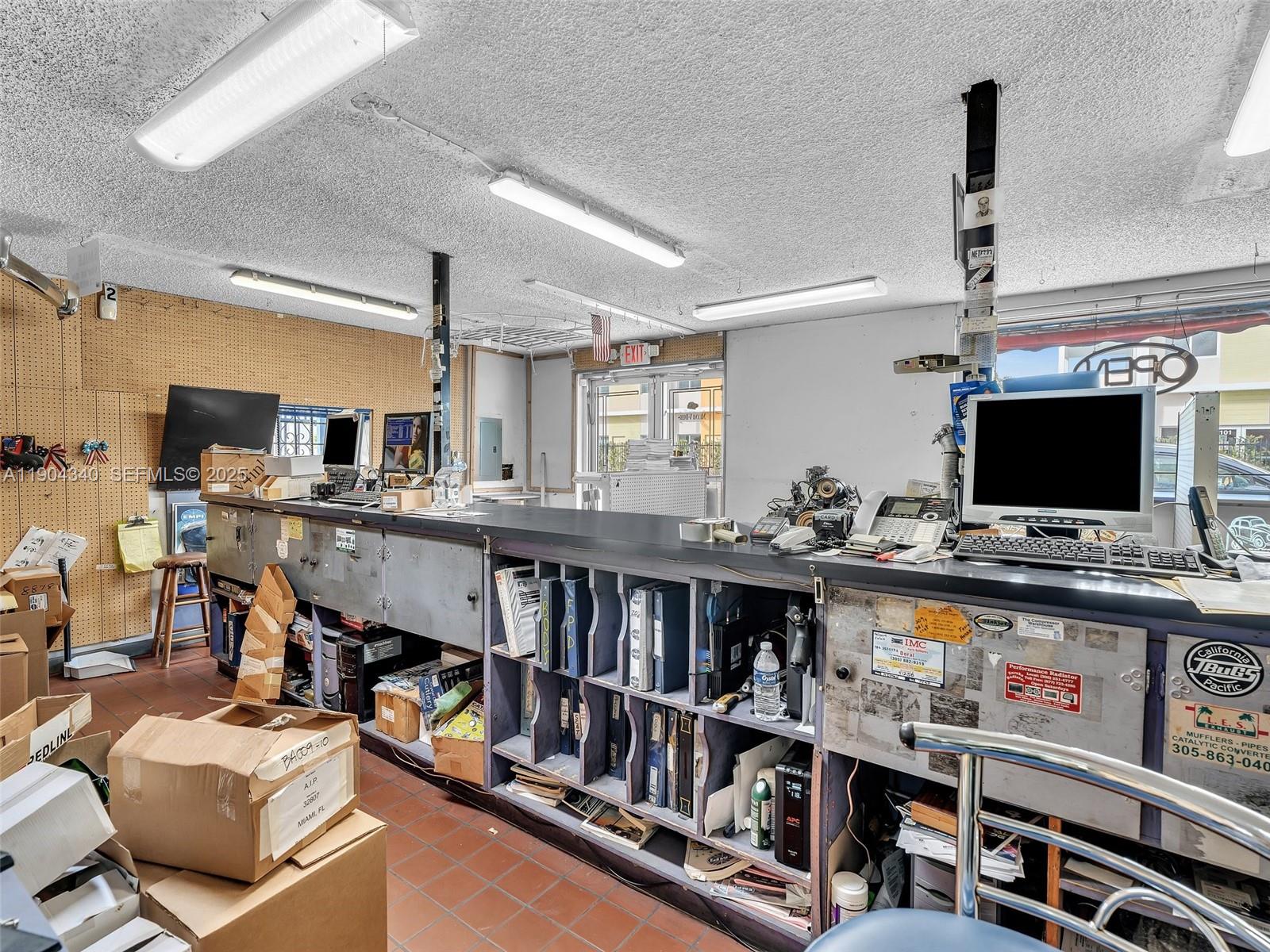 2112 NW 36th Street