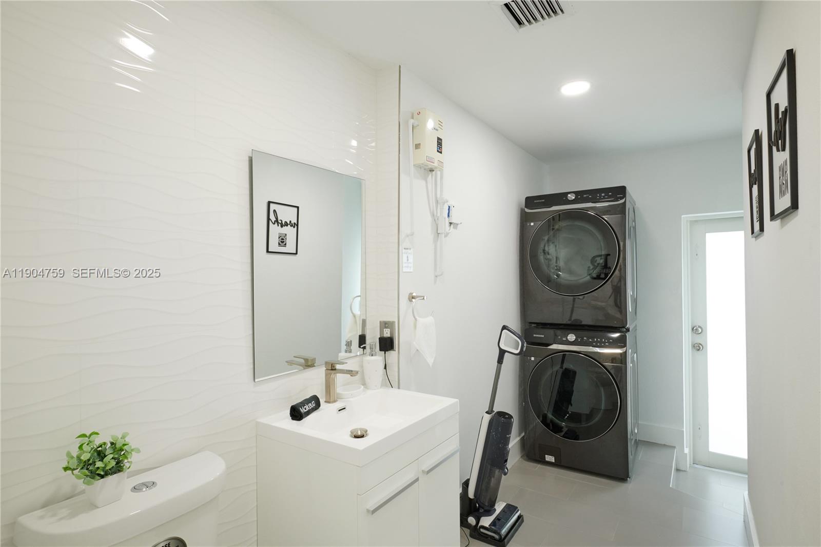 2980 SW 141st Court