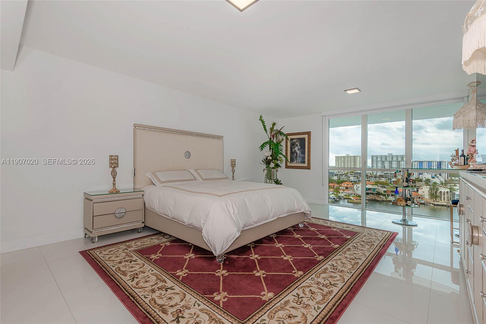 400 Sunny Isles Boulevard