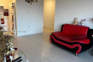 17600 NW 68th Avenue