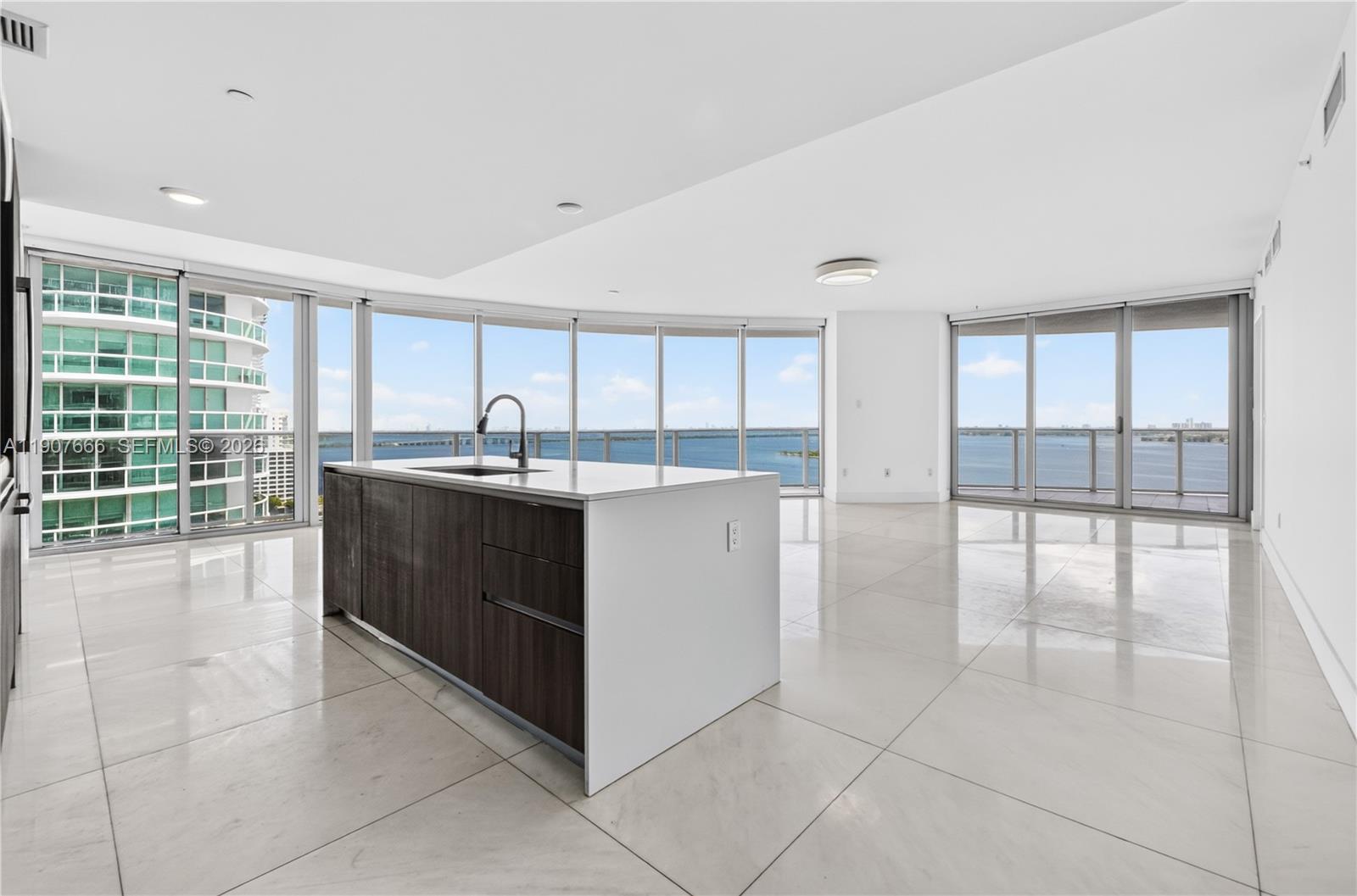 488 NE 18th Street