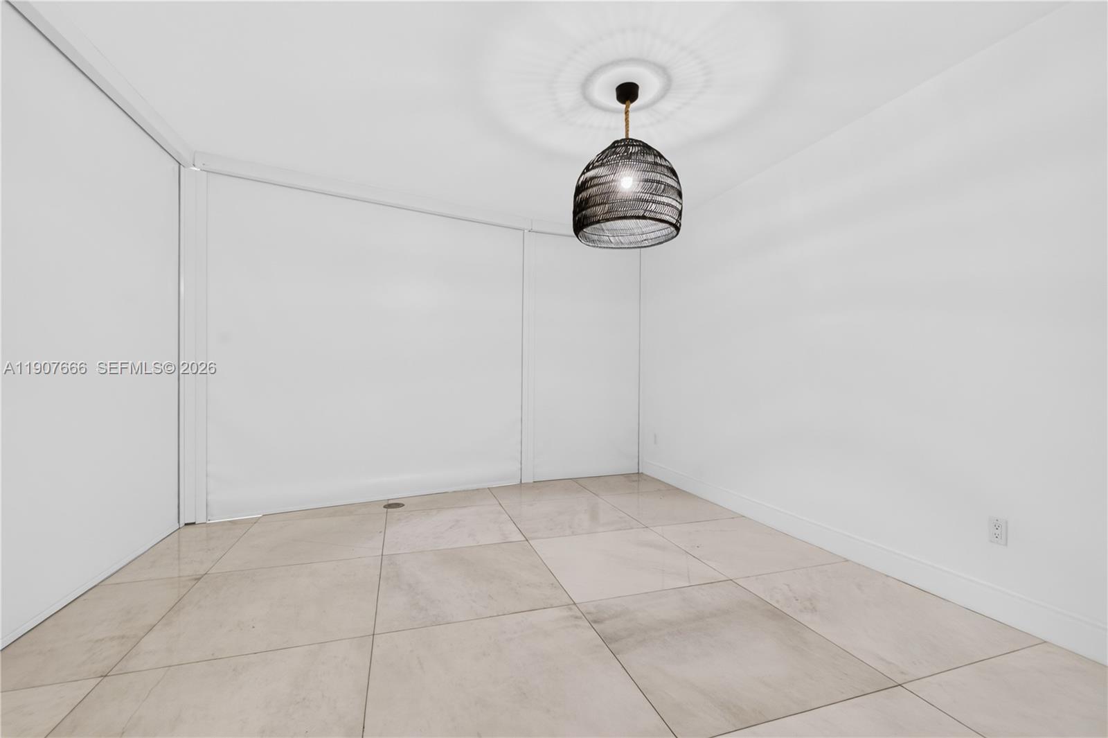 488 NE 18th Street