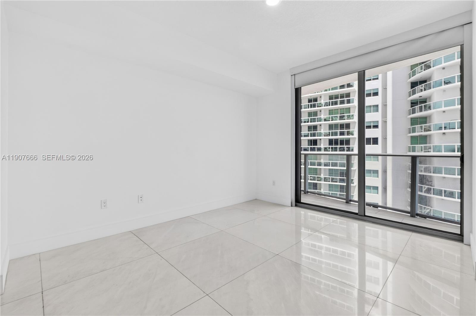 488 NE 18th Street