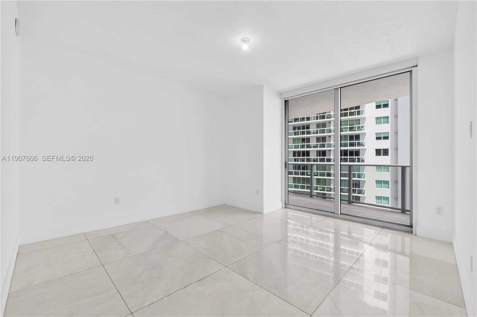 488 NE 18th Street