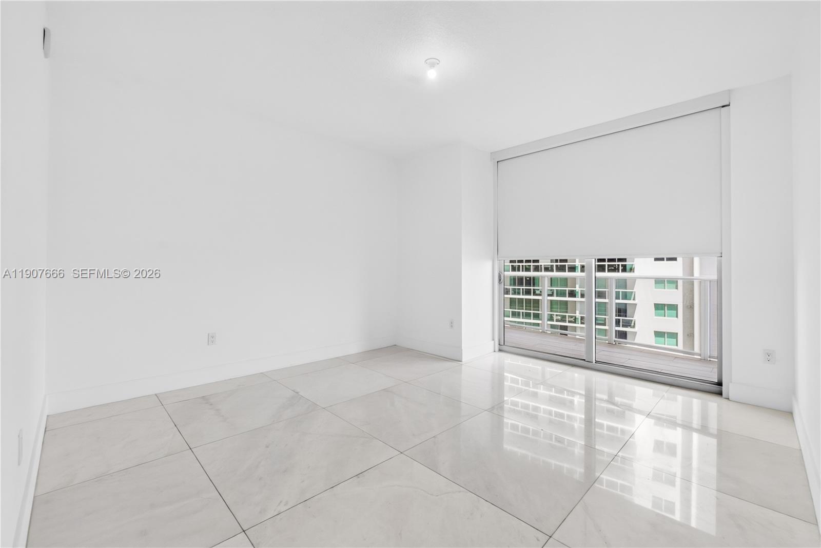 488 NE 18th Street