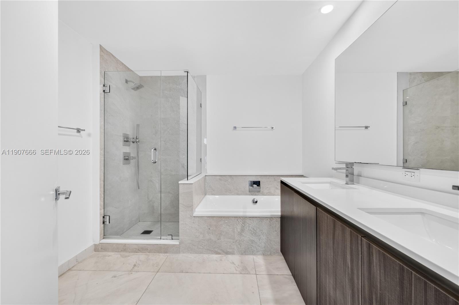 488 NE 18th Street