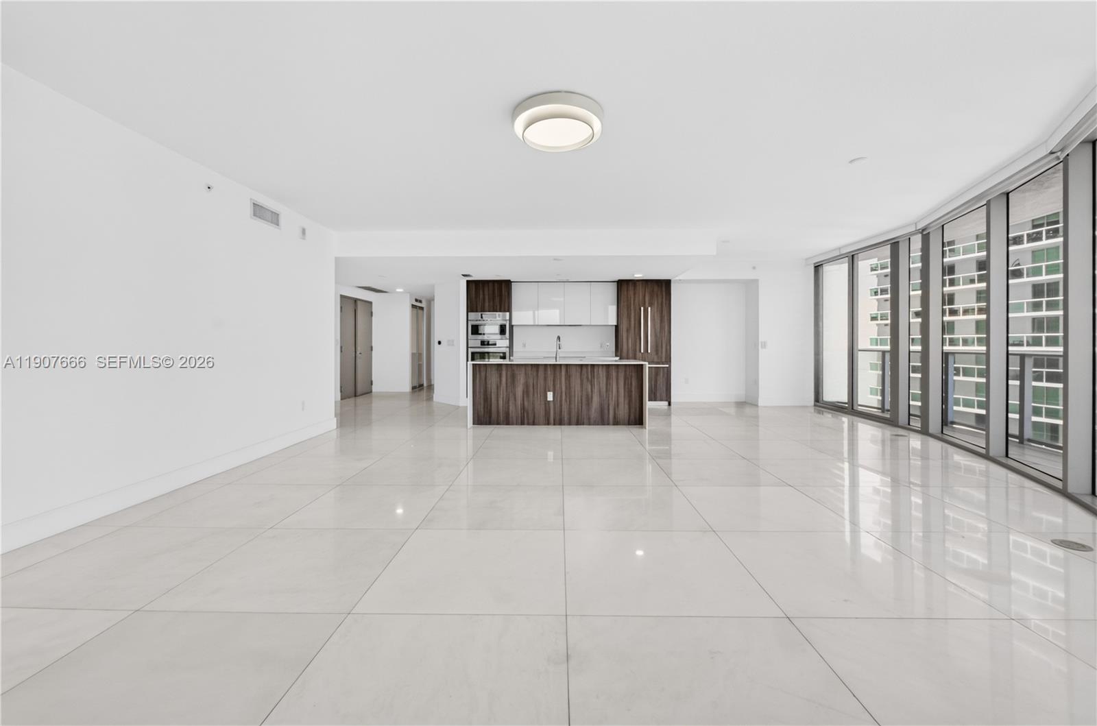 488 NE 18th Street
