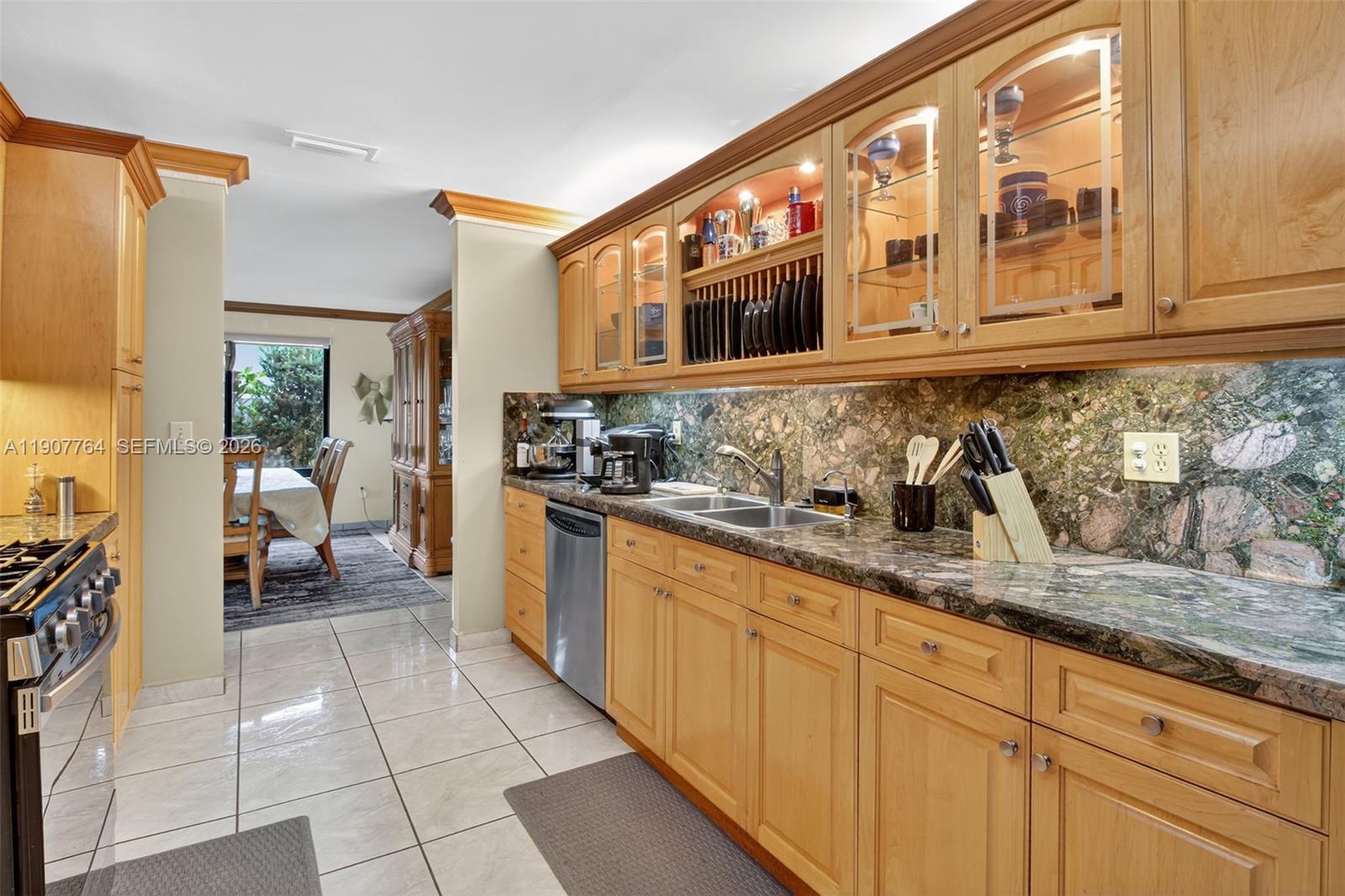 15010 Dunbarton Place