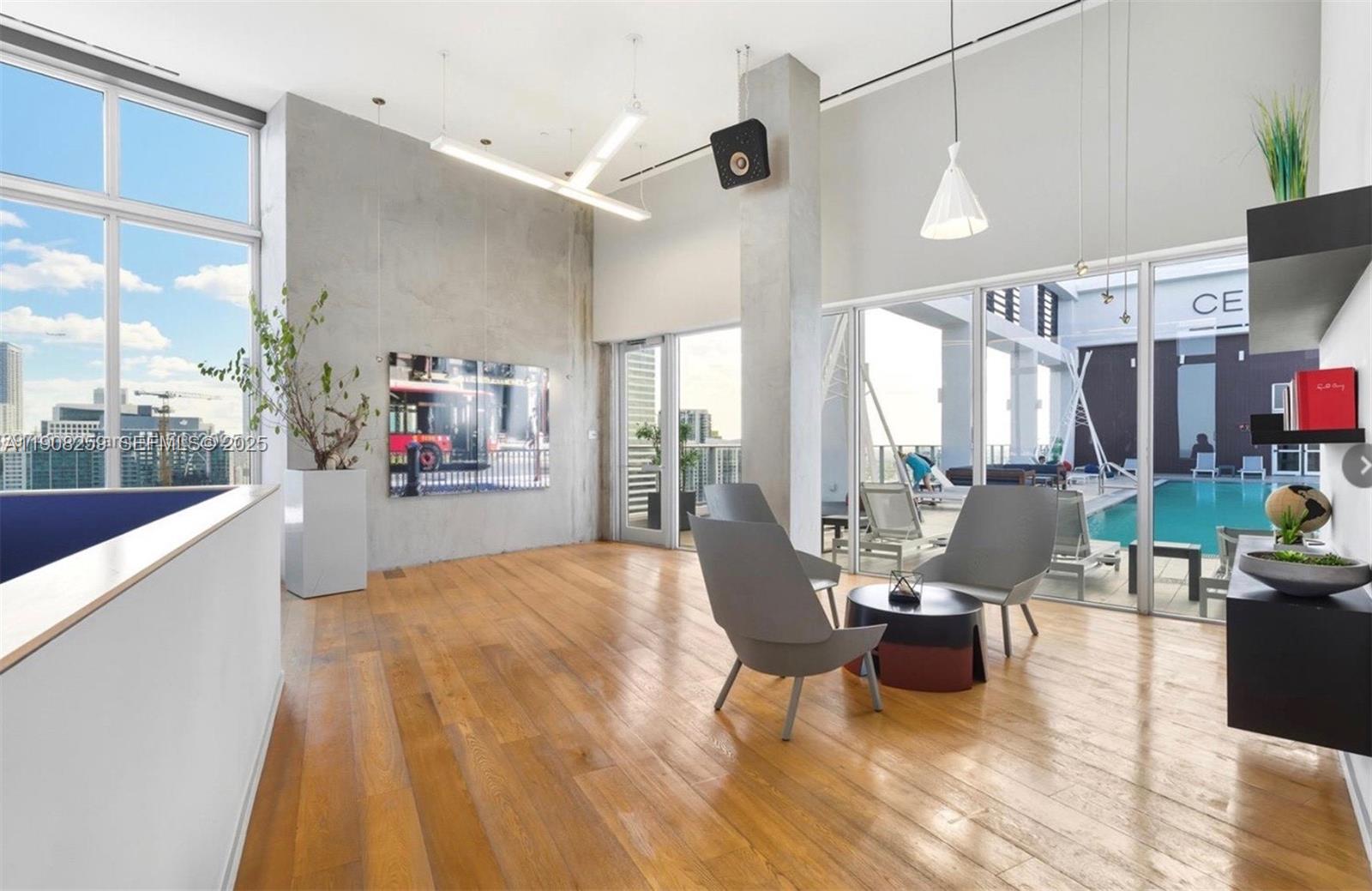 151 SE 1st Street