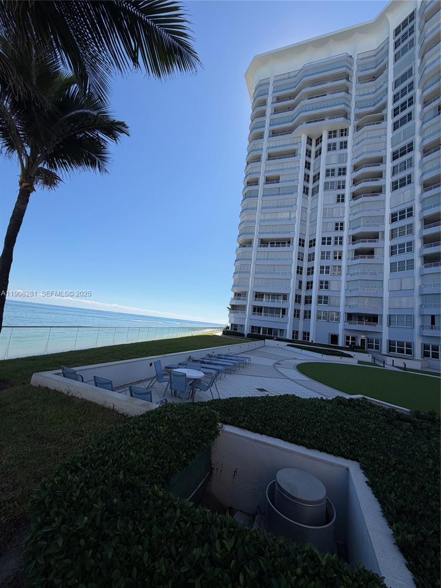 5200 N Ocean Drive
