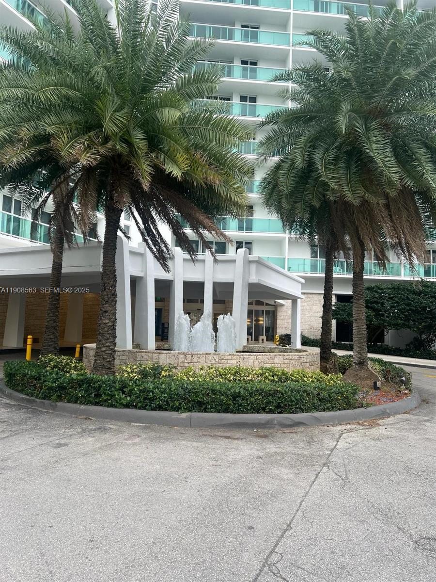 100 Bayview Drive