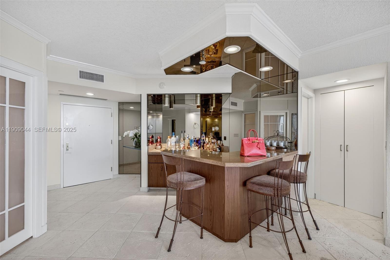 3000 Island Boulevard