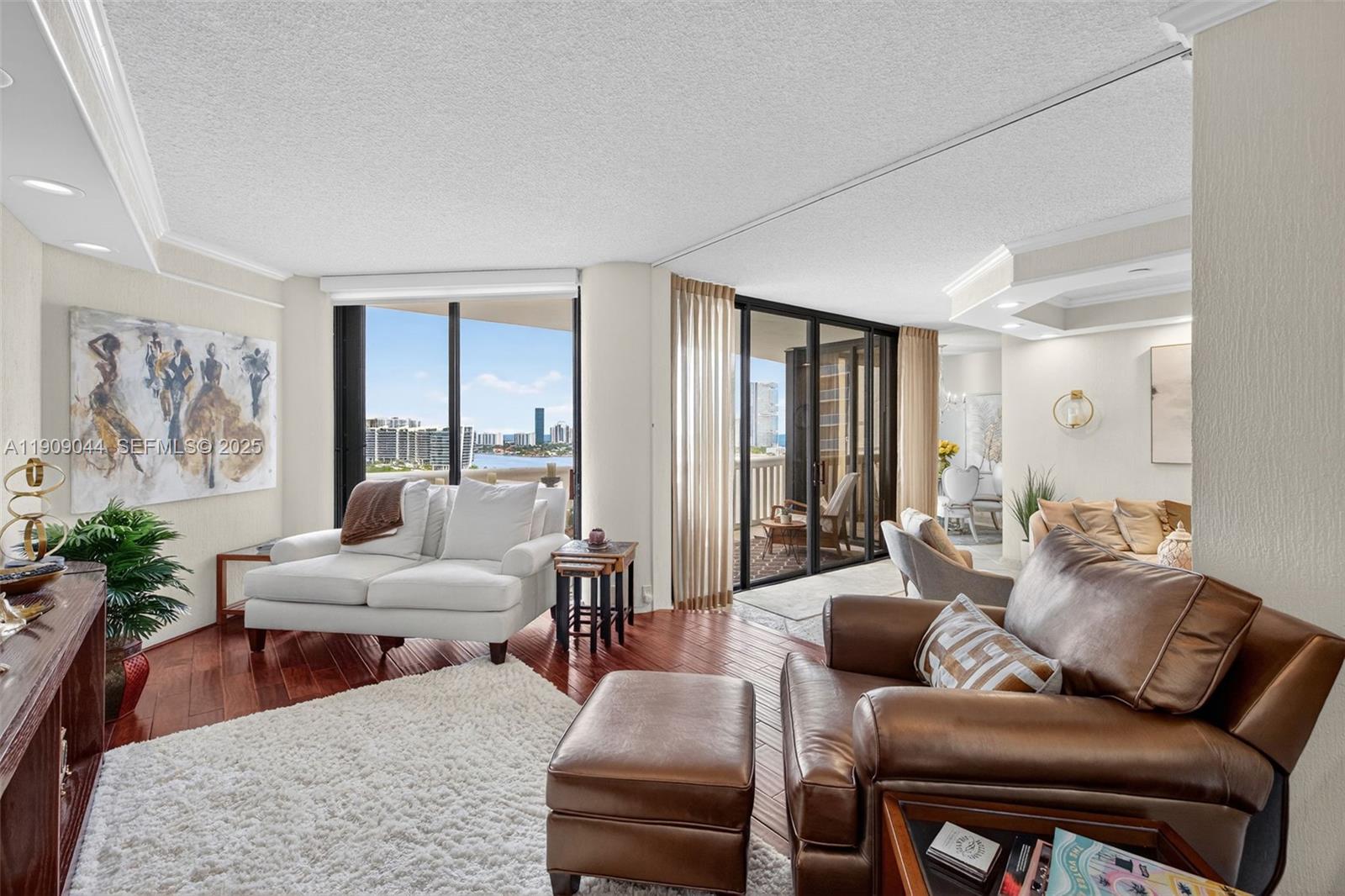 3000 Island Boulevard