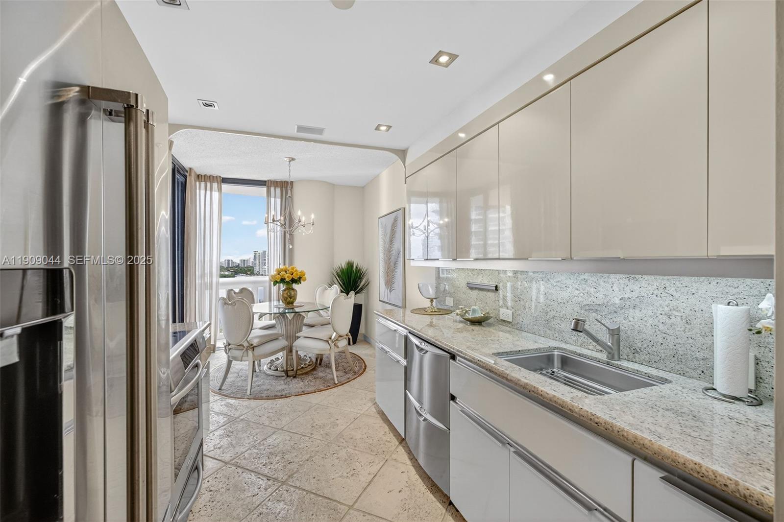 3000 Island Boulevard
