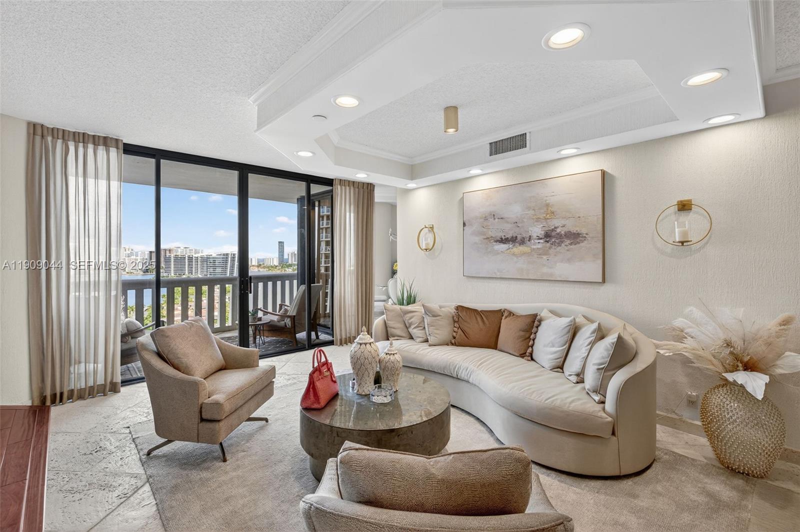 3000 Island Boulevard