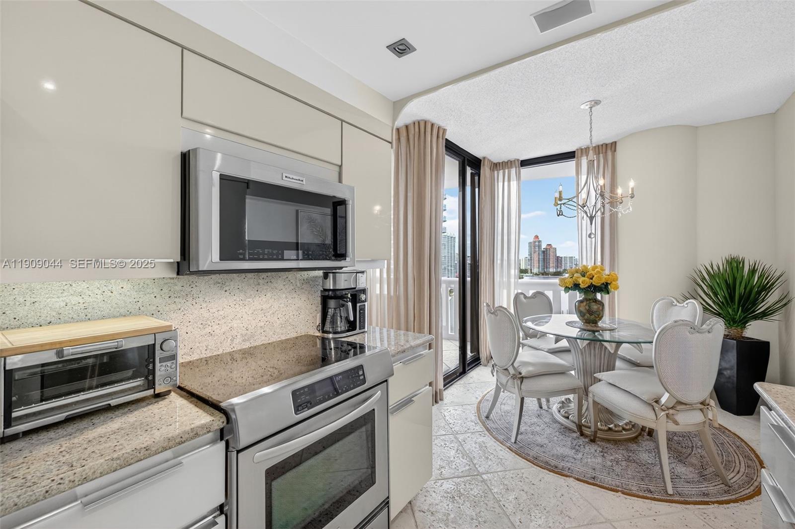 3000 Island Boulevard