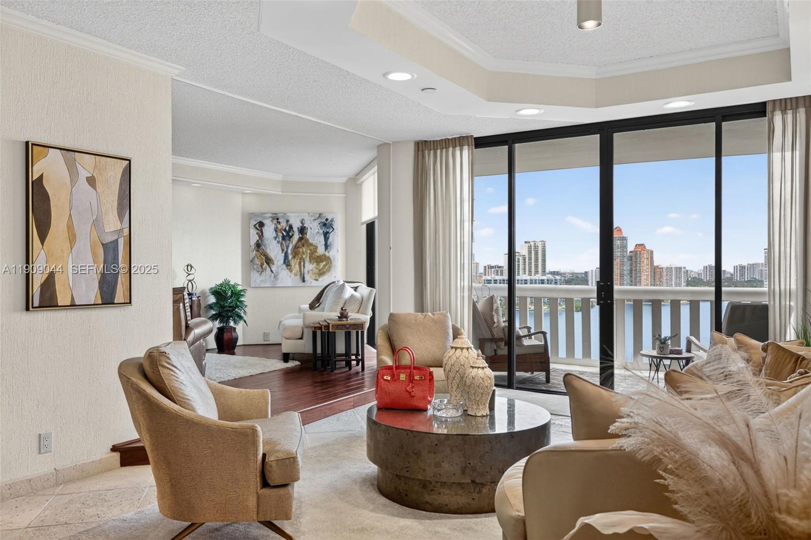 3000 Island Boulevard