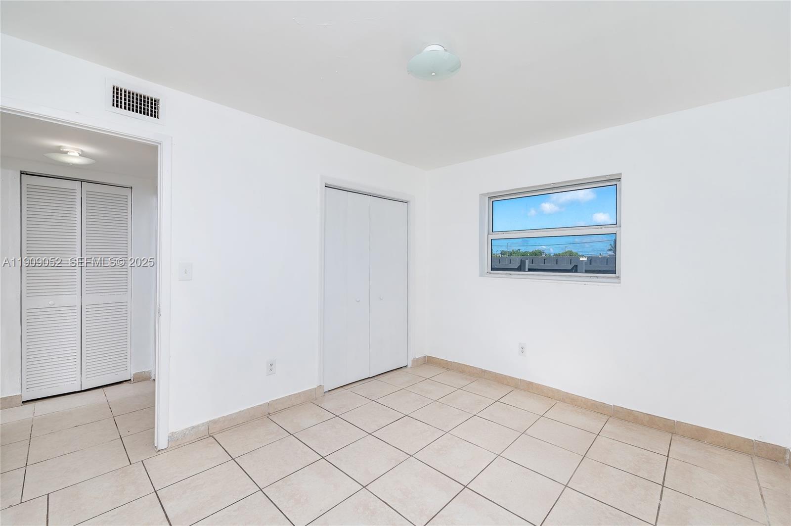 520 SW Krome Terrace