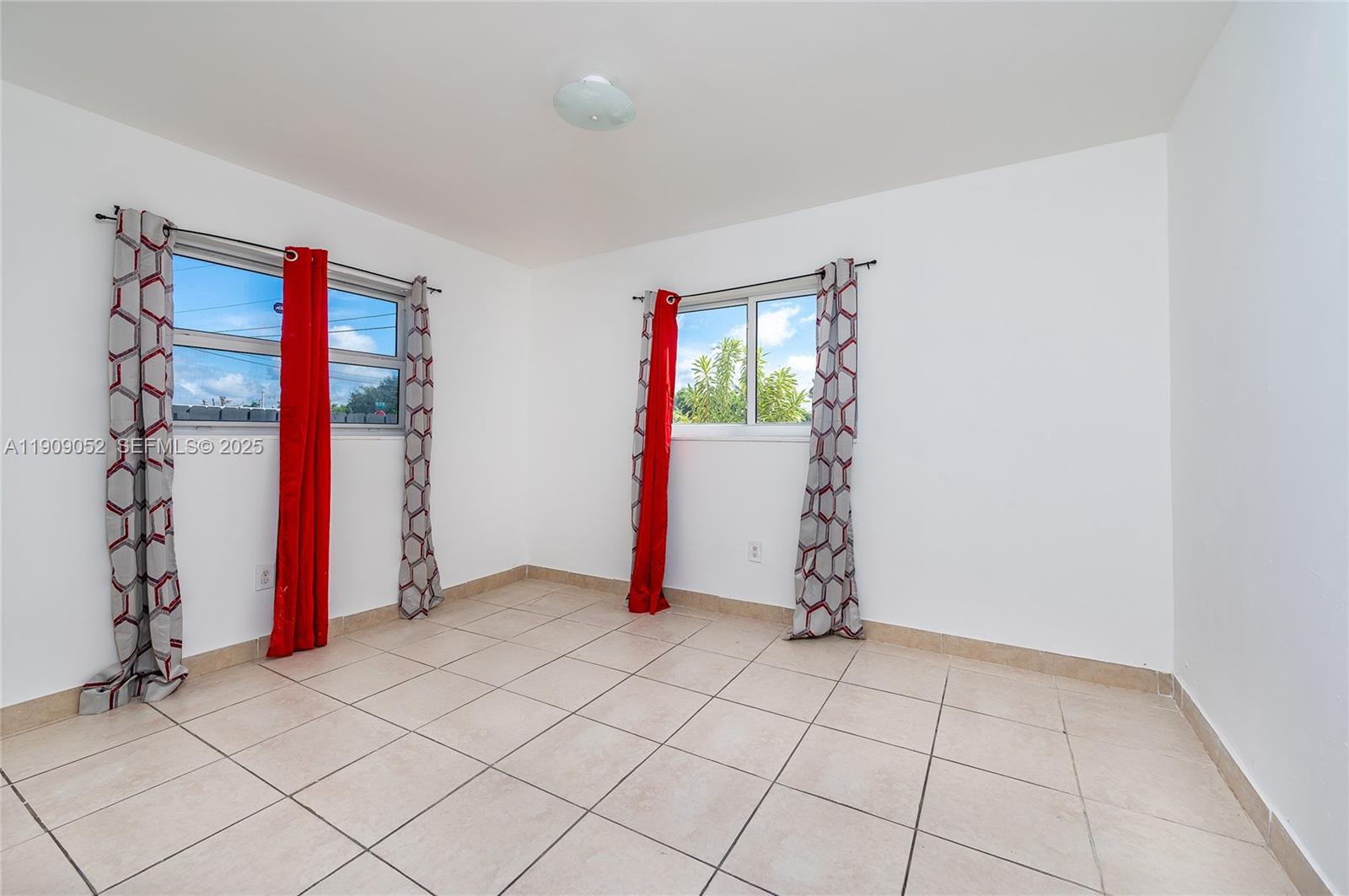 520 SW Krome Terrace