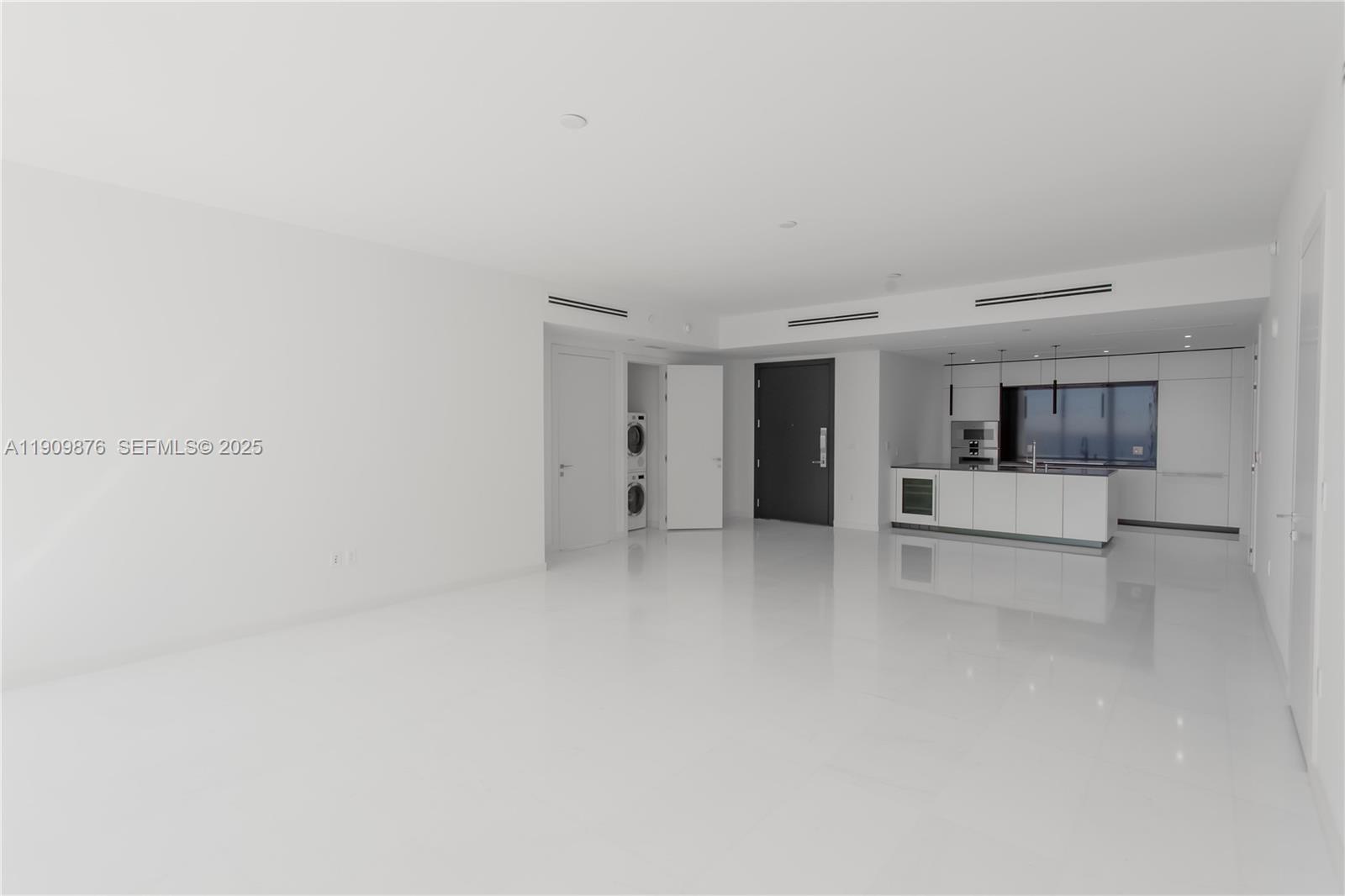 300 Biscayne Blvd Way