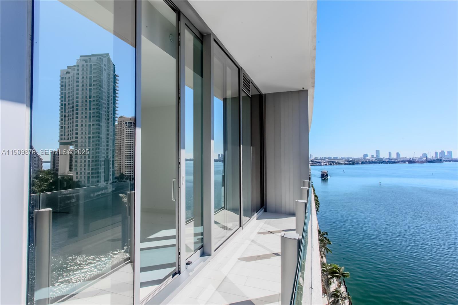 300 Biscayne Blvd Way