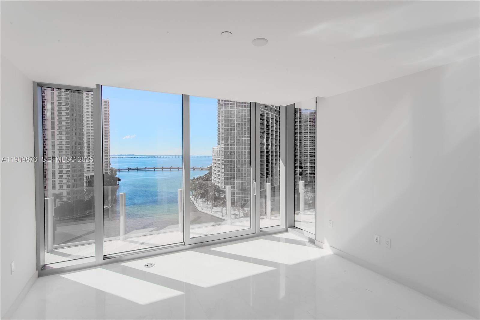 300 Biscayne Blvd Way