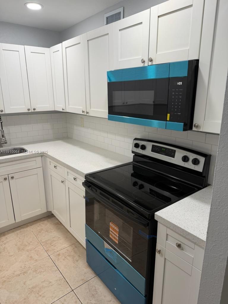 1805 W 56th Street